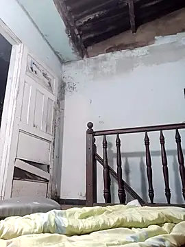 max betacure32 online show from March 22, 5:45 am