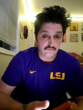 PoundedCajunGuy93 online show from June 1, 5:08 am
