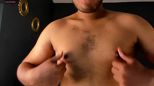 Akon 2XXX online show from March 5, 6:59 pm