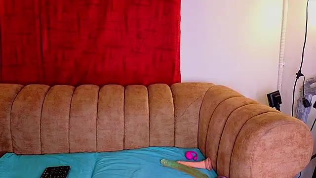 ahnaysexx online show from April 14, 7:24 pm