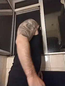 Tommy Porn  online show from June 11, 9:13 pm