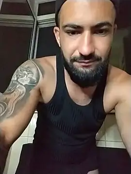 Tommy Porn  online show from July 4, 10:46 pm