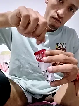 TuCanero23cm online show from April 16, 8:47 am