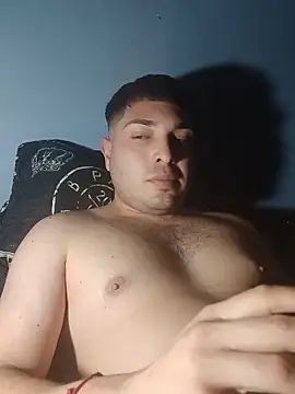 KEVINN022 online show from June 27, 4:04 am