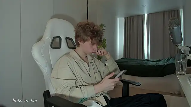 Wawesuc online show from April 2, 7:38 am