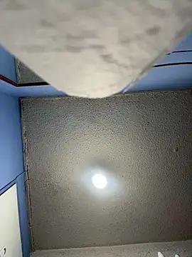 Cr1sXPorn online show from March 17, 10:56 pm