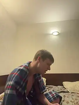  Paradise  online show from March 25, 9:52 pm