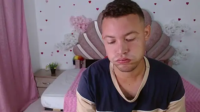 sven fox723 online show from March 26, 11:58 am