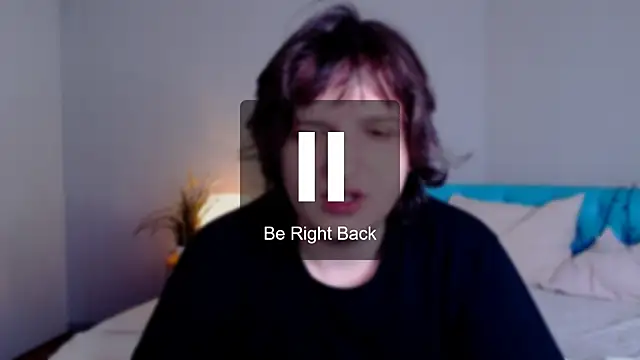 delalex online show from April 12, 10:11 pm