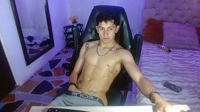 Kei 23 online show from April 10, 2:24 pm