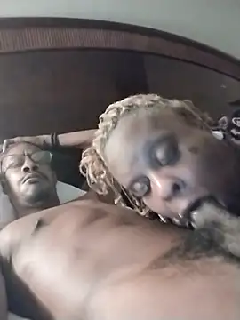 ugkneebrace online show from March 25, 4:27 am