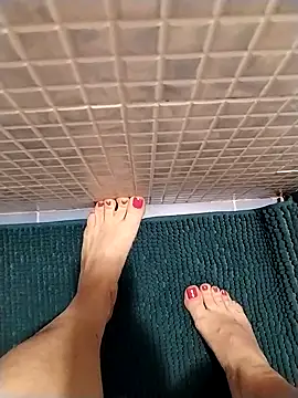 feetandcock85 online show from March 13, 8:15 pm