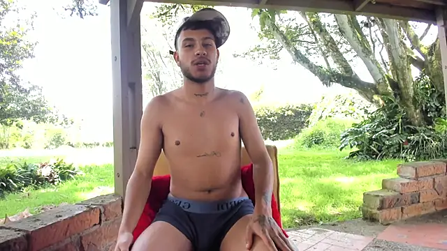 DilanAndres online show from April 18, 3:57 pm