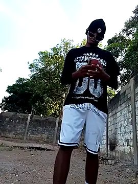 spittingpig1 online show from March 27, 11:55 am