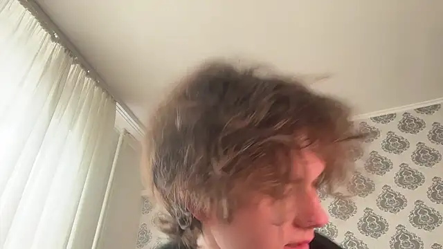 tomasdickpick online show from May 7, 8:25 am