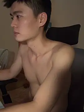 CalvinHY online show from June 19, 6:52 am