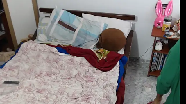 santiago luxx online show from March 25, 11:58 am