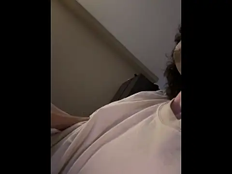 Teddy4420 online show from April 29, 11:15 am