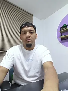 Itsdavidxxx online show from June 28, 10:21 am