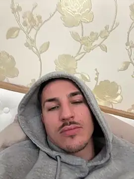 double biys online show from March 31, 1:13 pm