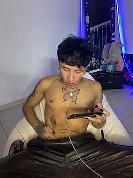pol mood online show from April 24, 3:31 am