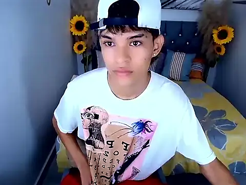 chris evans77 online show from March 31, 12:51 pm