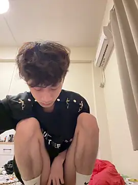 sexyboy-3525 online show from June 14, 7:32 am
