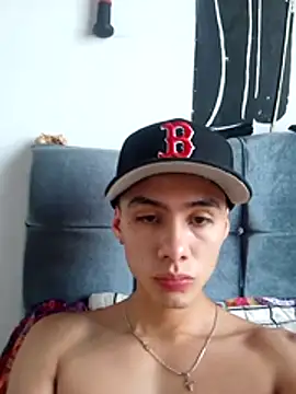 Snapshot of jmaxter chatting on April 1, 10:40 pm jmaxter online show from April 1, 10:40 pm