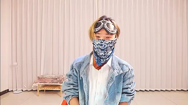 wumei-001 online show from April 1, 12:51 pm