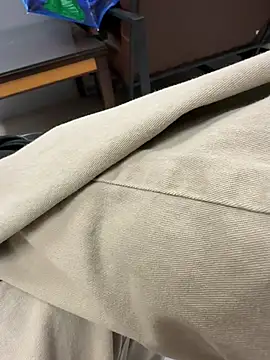 perrohot23 online show from April 1, 3:53 pm