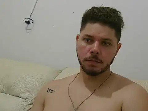 ggbigidick22 online show from April 2, 9:00 pm