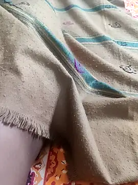 OBengaliBabuO online show from February 14, 7:44 pm