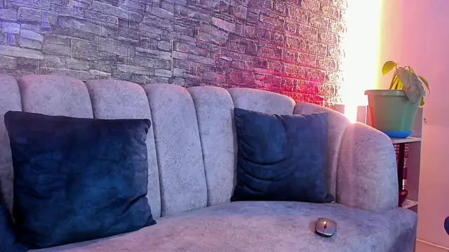 ianrice online show from April 30, 7:54 pm