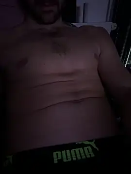 juli42000 online show from April 7, 1:44 pm