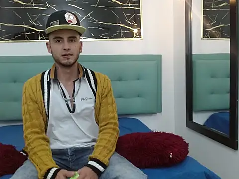 PowerLustX online show from May 13, 4:31 am