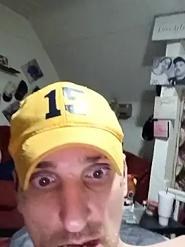 albano341 online show from April 23, 7:46 am