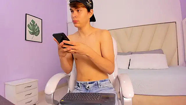 Angel wish  online show from April 15, 3:28 am