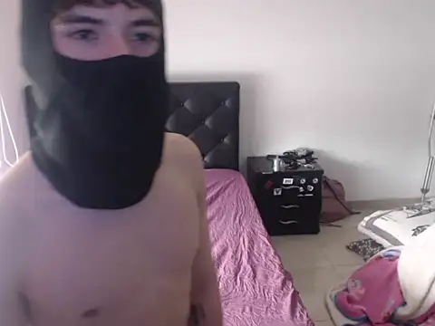 baretic0 online show from April 16, 9:15 pm