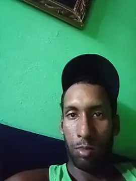 BraisedAirsp online show from June 2, 7:48 pm