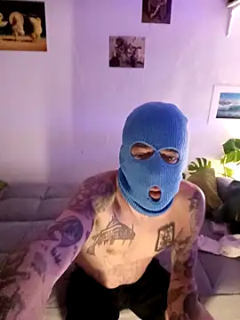 amater boyfriends online show from April 18, 7:07 pm