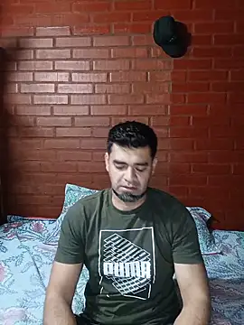 NoFaceLatin87 online show from June 2, 10:00 pm