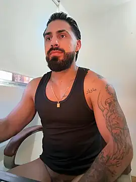 Ryan Black3 online show from April 26, 10:39 pm