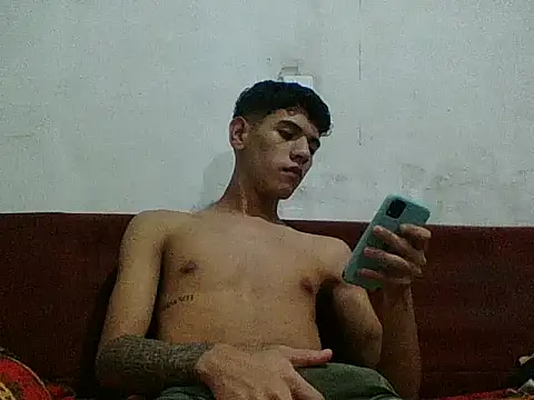 Kisandrel online show from April 18, 2:40 pm