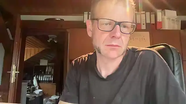 o florian o1 online show from June 3, 5:20 am