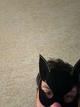 Sissypokerplayer online show from April 17, 11:51 pm