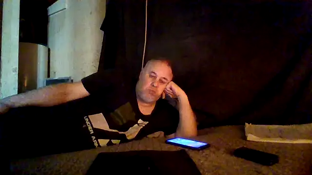 Nightshade1195 online show from May 18, 8:24 pm
