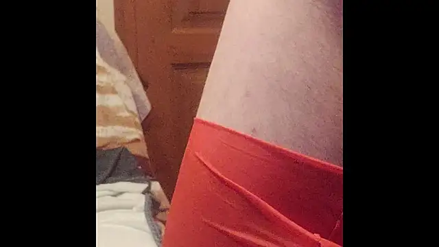 EscapedSibilant online show from June 8, 9:49 pm