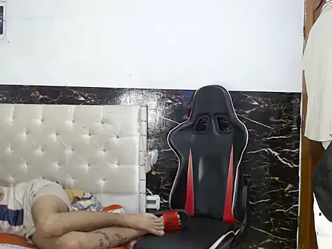 joy fleem7 online show from April 22, 8:46 pm