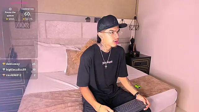 TysonRiggs online show from June 5, 12:33 pm