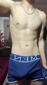 adamhdgdhdv73 online show from July 16, 1:56 am